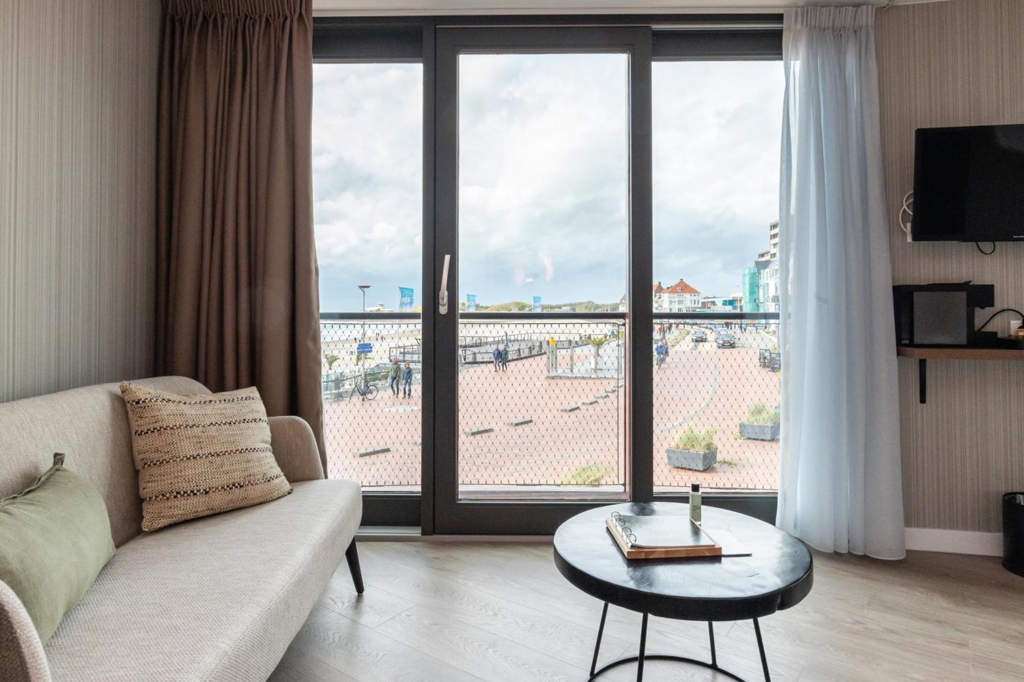 Suites Boulevard 17 Vlissingen Rum bild